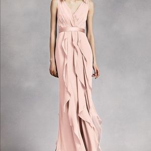 ‼️Price Drop‼️ 🌷Vera Wang Dress🌷